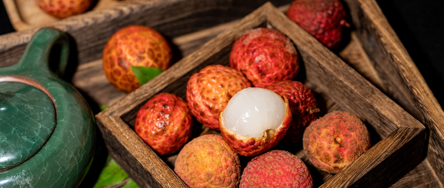 1751967008398203.jpg 摄图网_507740934_wx_夏季水果荔枝(企业商用).jpg